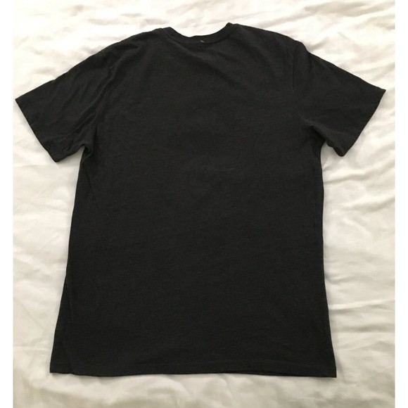 Star Wars T Shirt Mens XL Darth Vader Light Saber Gray EUC - Picture 4 of 5